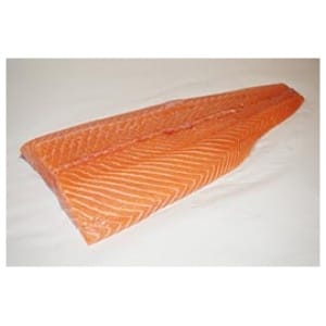 Zalmfilet met vel (200 gr)